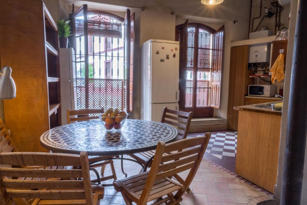 Alameda Rooms Севиля Екстериор снимка